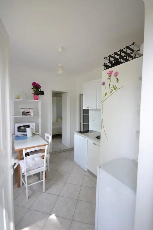 Apartments Manuela Mali Losinj 0*,